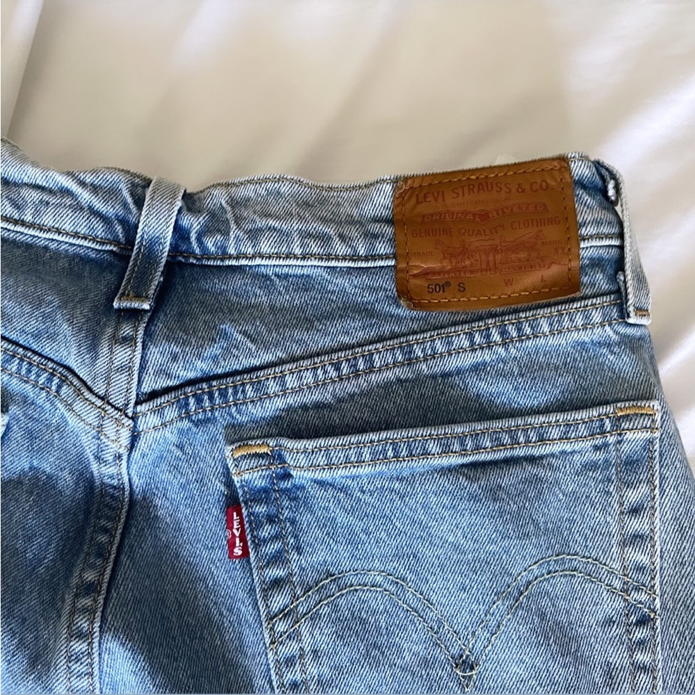 SOLD - levis 501 skinny jeans